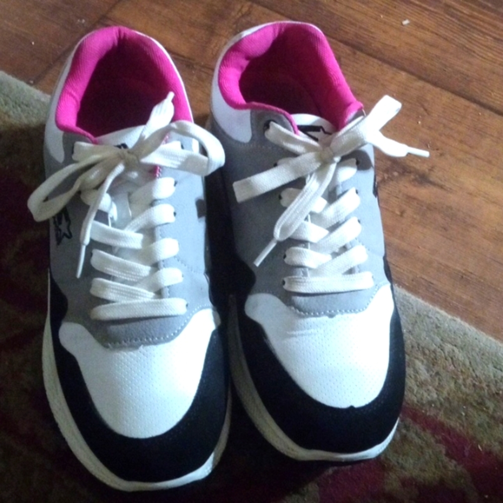 Women's sneakers